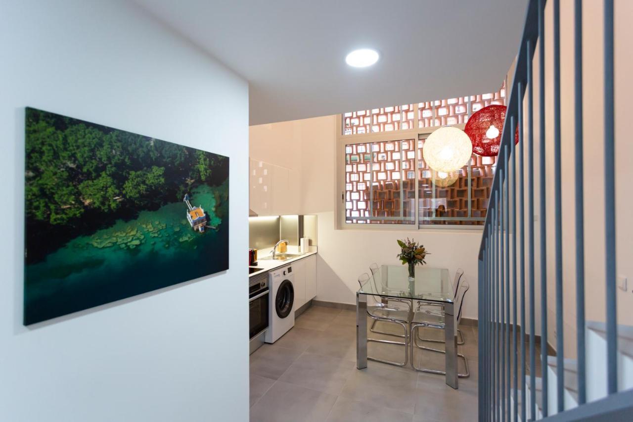 8 Lacus Duplex L'Hospitalet de Llobregat Exterior foto